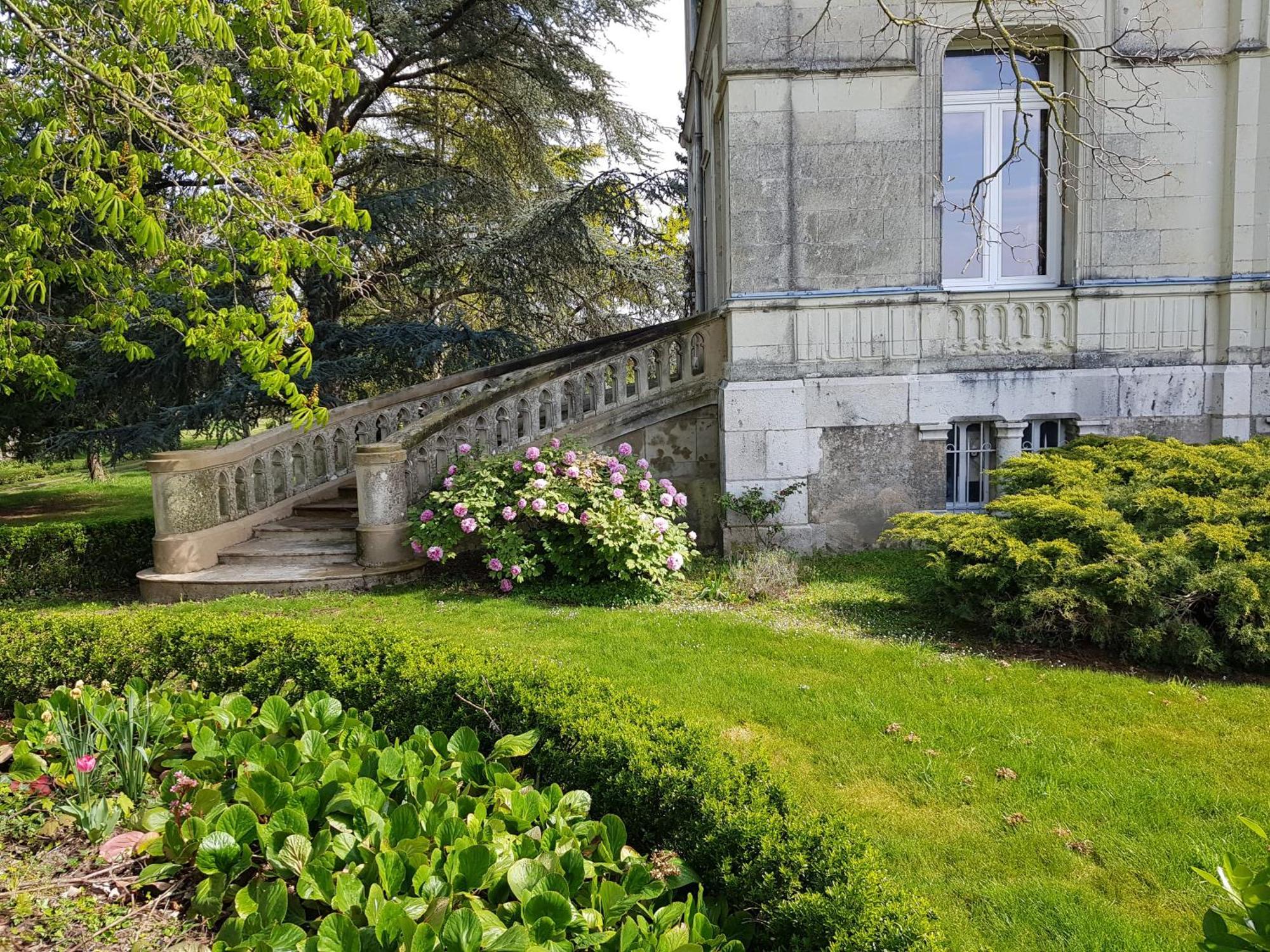 Domaine De L'Oie Rouge Bed and Breakfast Les Rosiers Exteriör bild